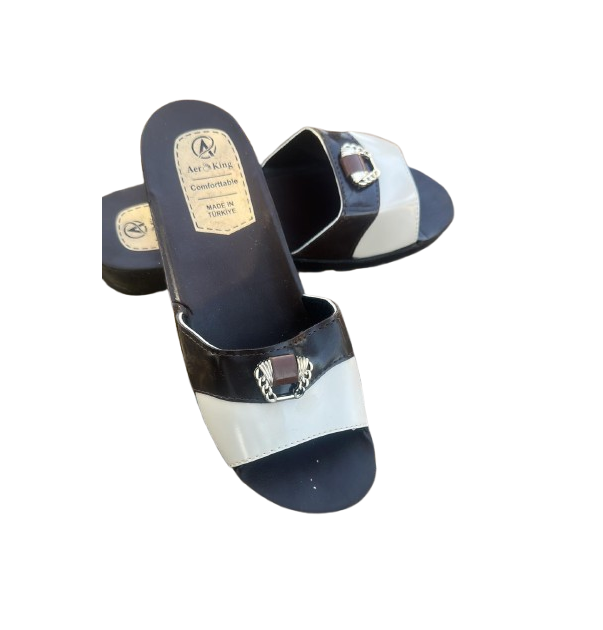 Women's Slippers Model 085