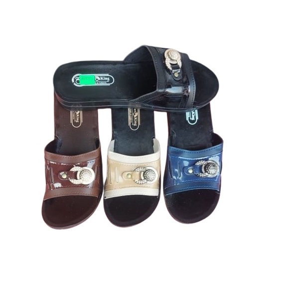 Women's Slippers Model 135