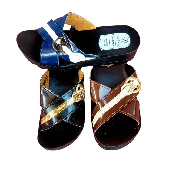 Women's Slippers Models 046